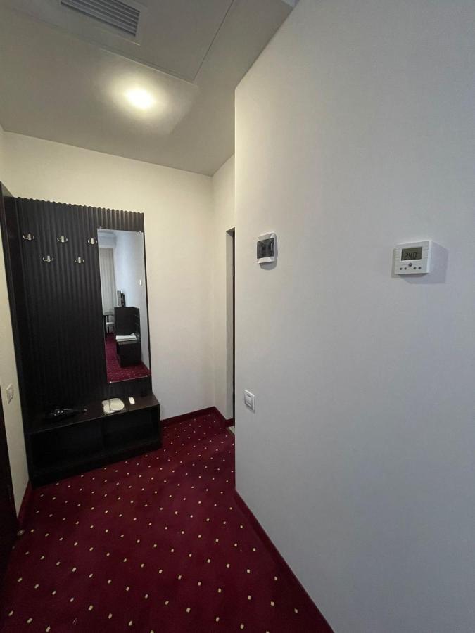 Anga Yerevan Hotel Εξωτερικό φωτογραφία