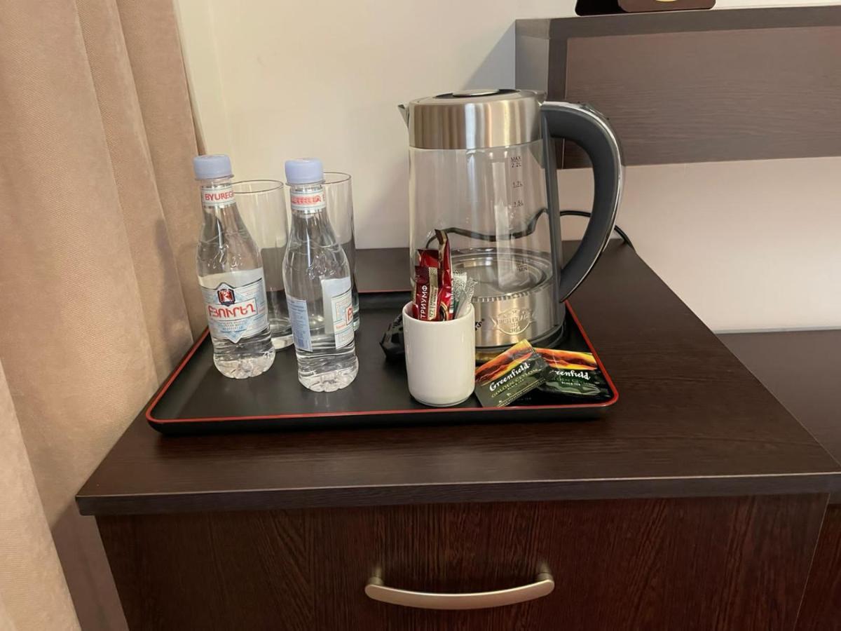 Anga Yerevan Hotel Εξωτερικό φωτογραφία