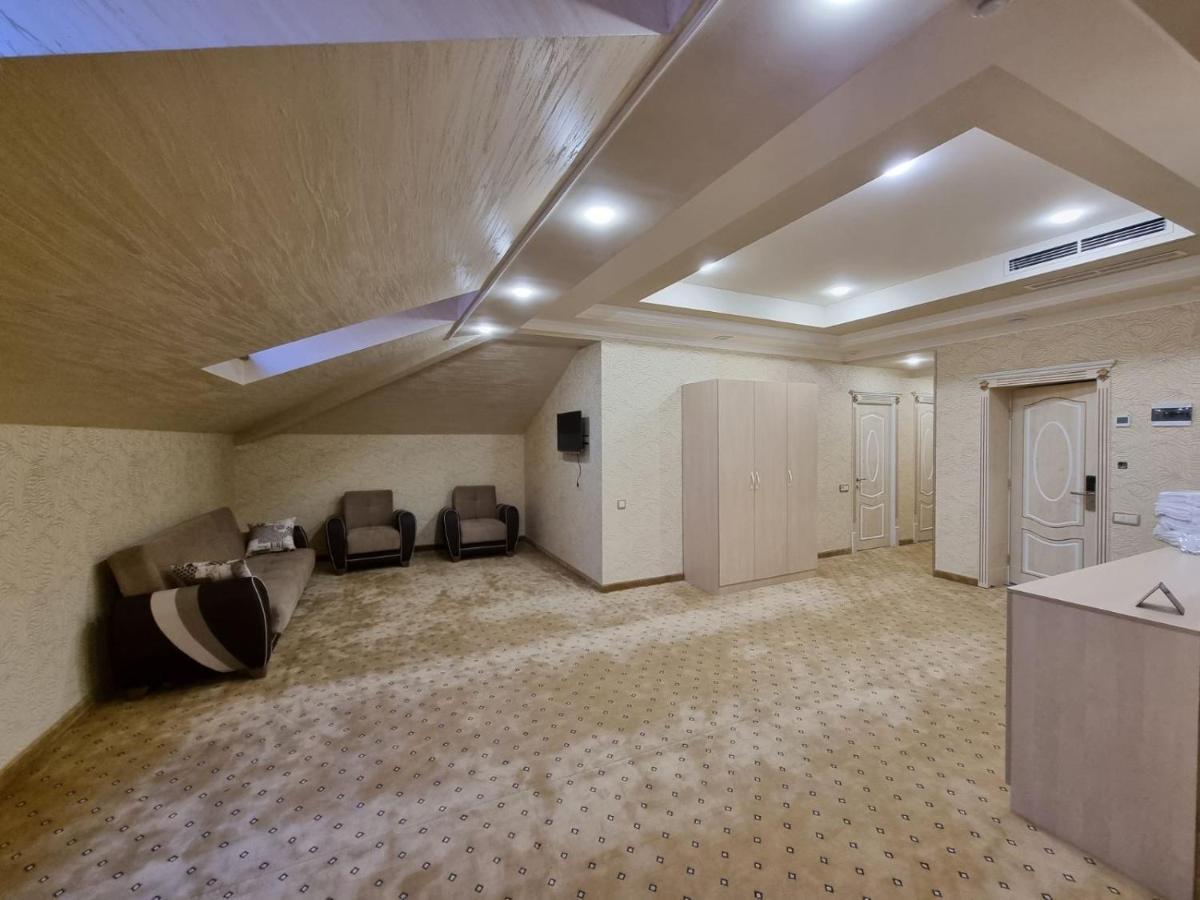 Anga Yerevan Hotel Εξωτερικό φωτογραφία