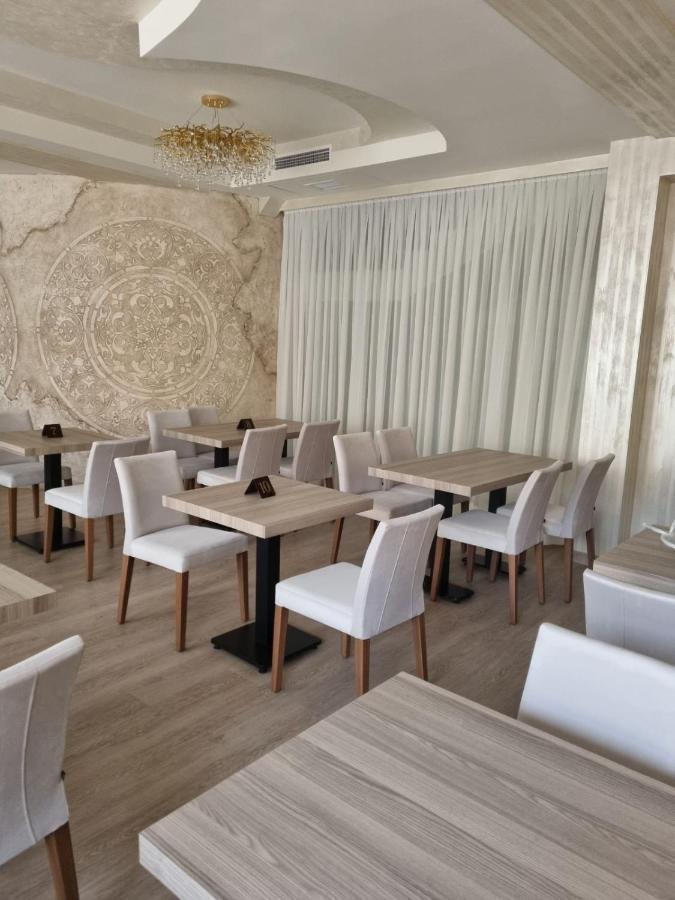 Anga Yerevan Hotel Εξωτερικό φωτογραφία