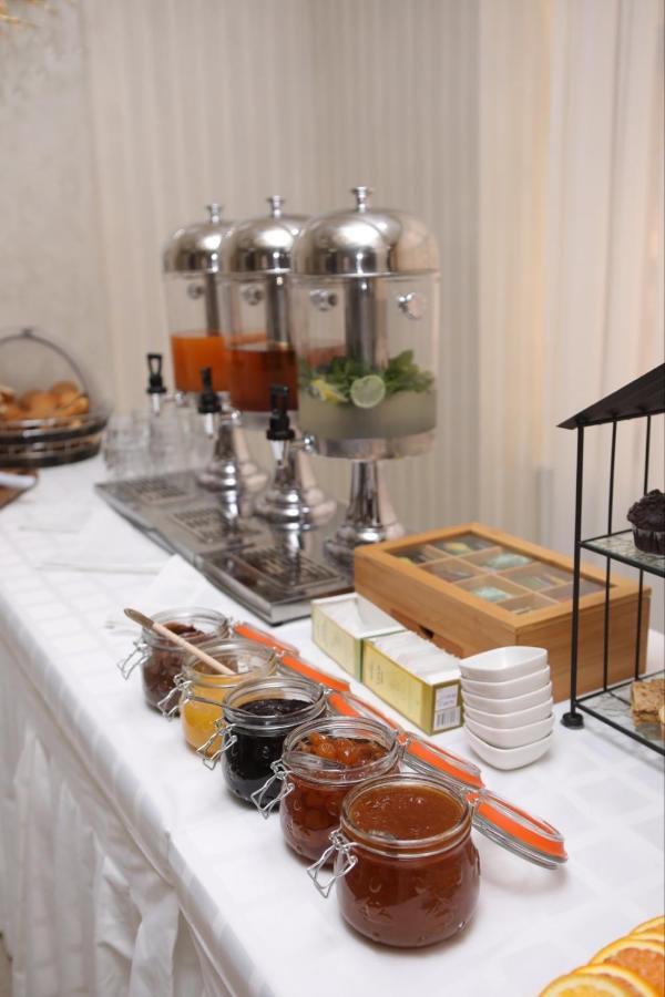 Anga Yerevan Hotel Εξωτερικό φωτογραφία