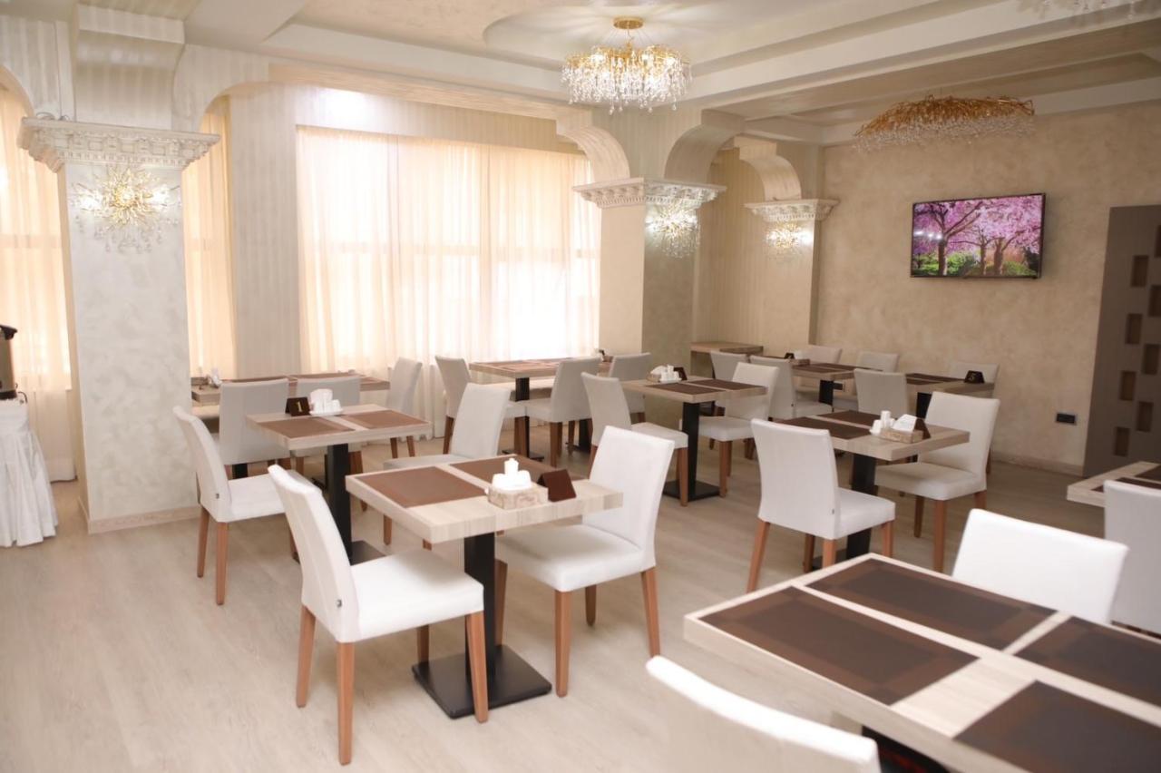 Anga Yerevan Hotel Εξωτερικό φωτογραφία